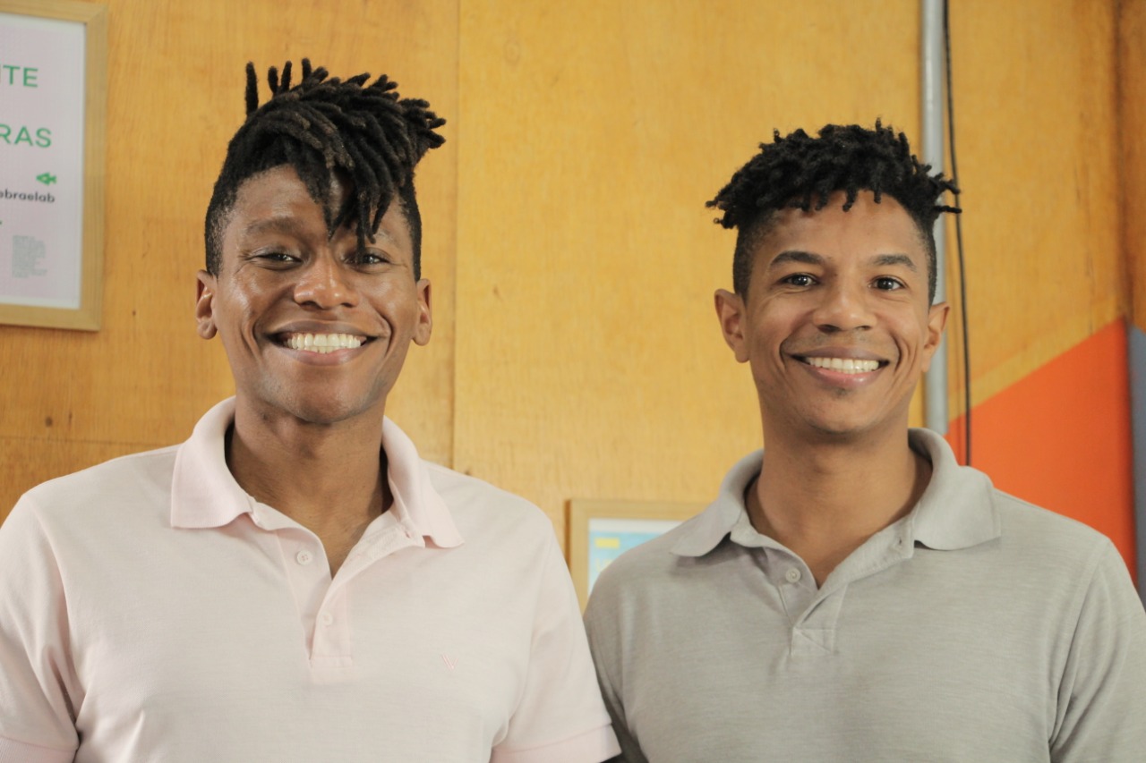 Jovens da periferia da Bahia criam “TeleCorona” para atender população negra
