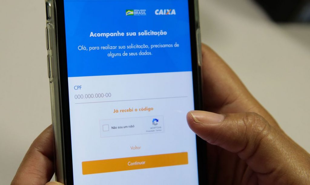 Caixa Econômica libera neste sábado (30) saques em dinheiro e transferências da segunda parcela do auxílio