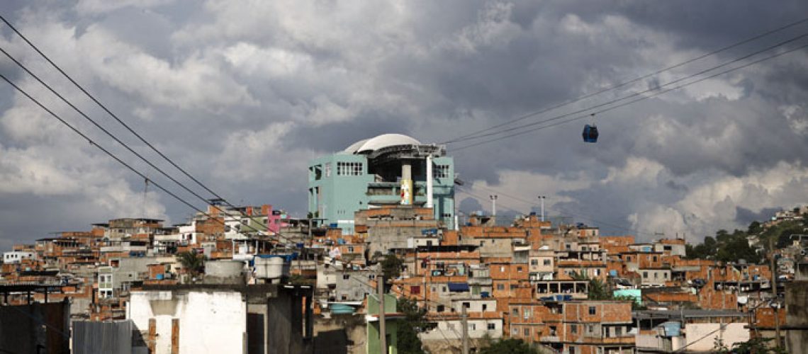 Conjunto de favelas do Alemão, zona norte do Rio de Janeiro.